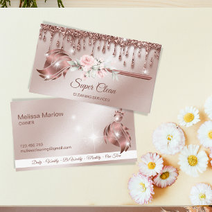 Carte De Visite Femme de ménage nettoyant une maison rose gold sci