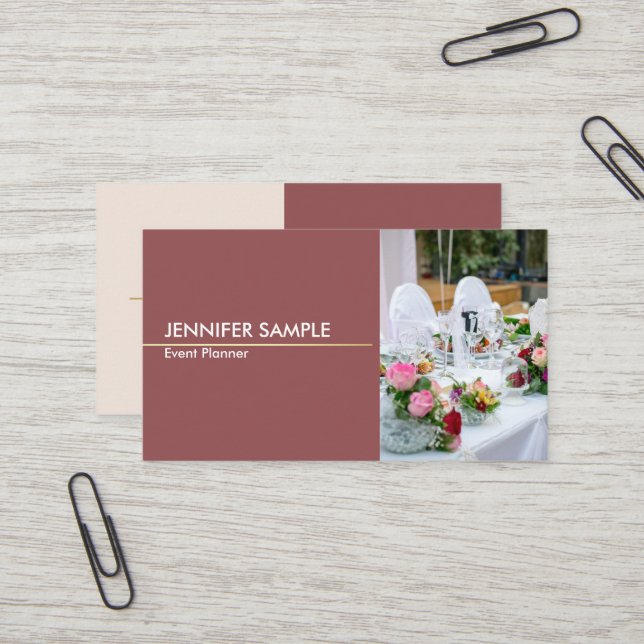 Carte De Visite Gestionnaire d'événements élégant et professionnel (Devant/Arrière en situation)