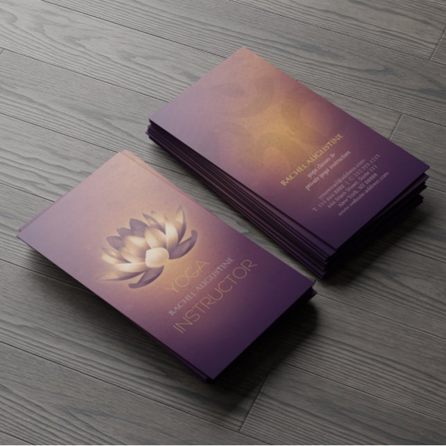Carte De Visite Instructeur de Yoga au Lotus et Symbole OM (Créateur téléchargé)