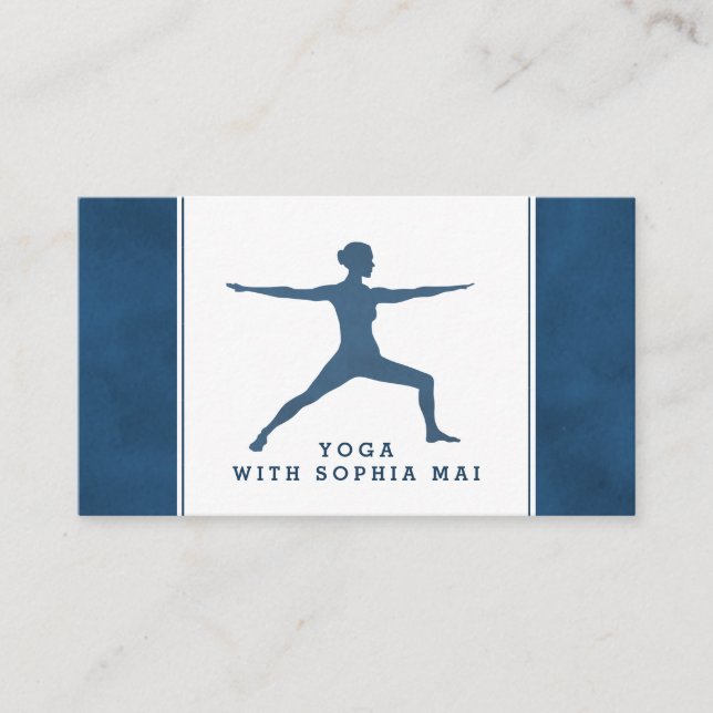 Carte De Visite Instructeur de Yoga Bleu de la Marine moderne tend (Devant)