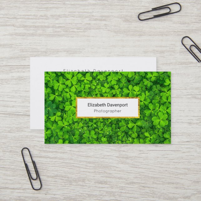 Carte De Visite Jolie photo de Clovers verts (Devant/Arrière en situation)