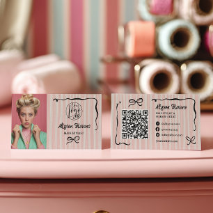 Carte De Visite Logo code QR photo à rayures rose rétro et cheveux