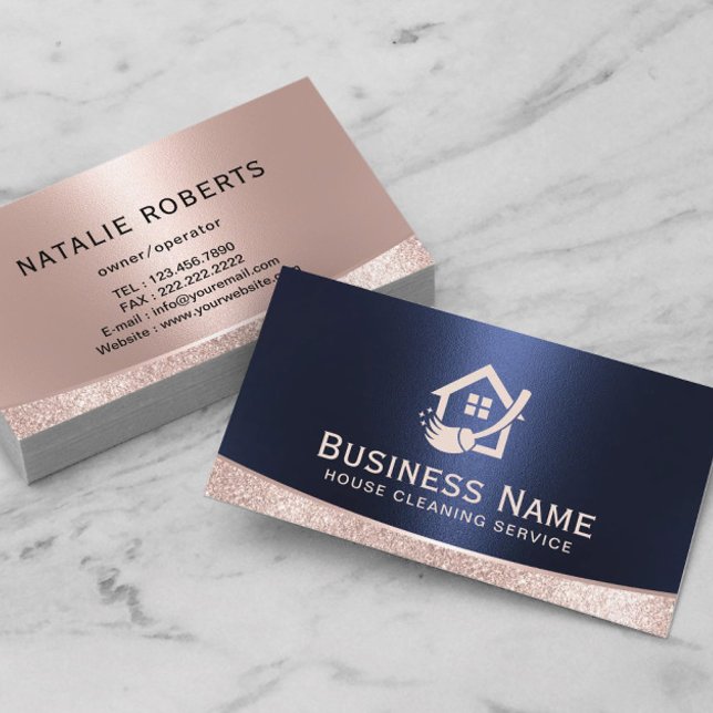 Carte De Visite Logo Maison Service de nettoyage à domicile Rose G (Créateur téléchargé)