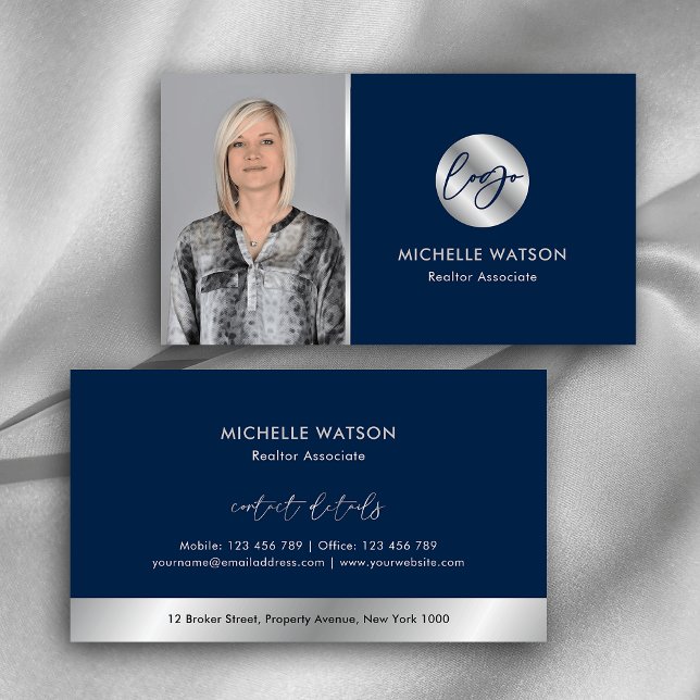 Carte De Visite Logo Marine & Argent Moderne Immobilier Photo Nota (Modern navy and silver photo business cards with metallic chrome effects and dark blue background)