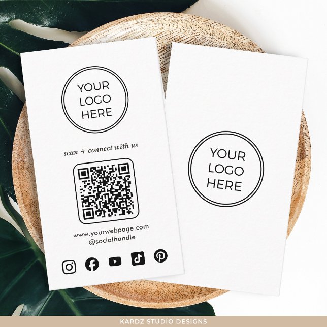 Carte De Visite Logo minimaliste moderne simple (Customize social icons, add your logo and create QR Code by entering your URL.)