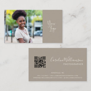 Carte De Visite Logo moderne Boho Taupe Simple QR Code Photo