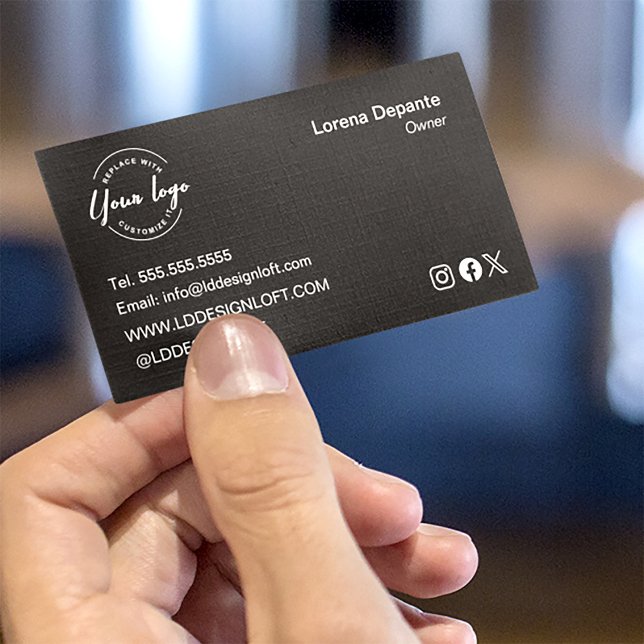 Carte De Visite Logo Personnalisé Simple Moderne Minimaliste Média (Stylish, black white custom logo business card.)