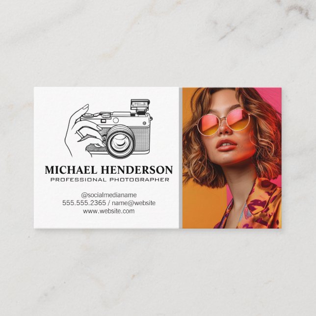 Carte De Visite Logo photo | Modèle en vêtements vibrants (Devant)