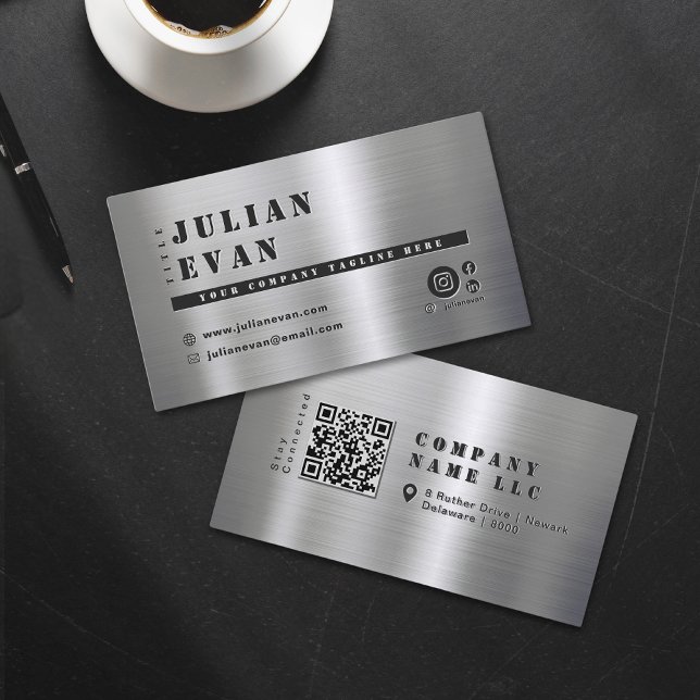 Carte De Visite Masculine moderne en métal brossé brillant Gras (Modern Shiny Brushed Metal Bold Stencil Masculine Business Card)