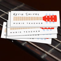 Cou de guitare couleur sur un professeur de musiqu