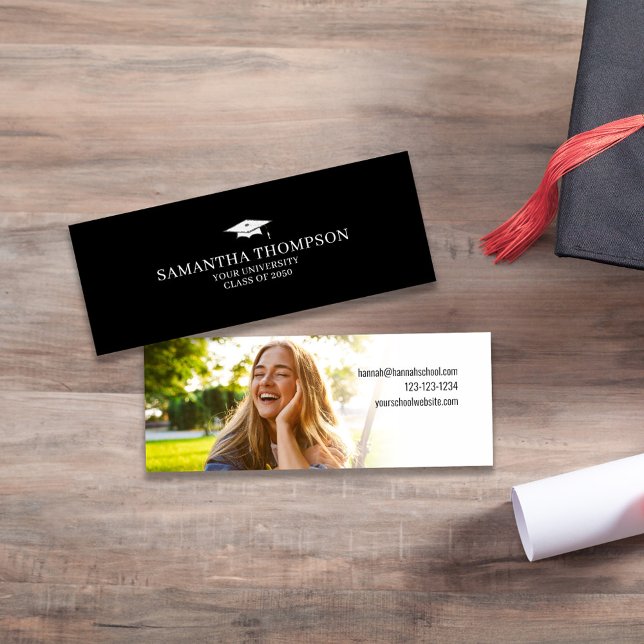 Carte De Visite Mini Diplôme d'études universitaires Diplômés Cap Photo (Graduation simple name card with photo template in black and white. )