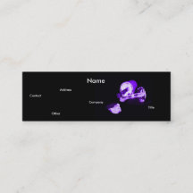 Manicuriste En Noir & Violet