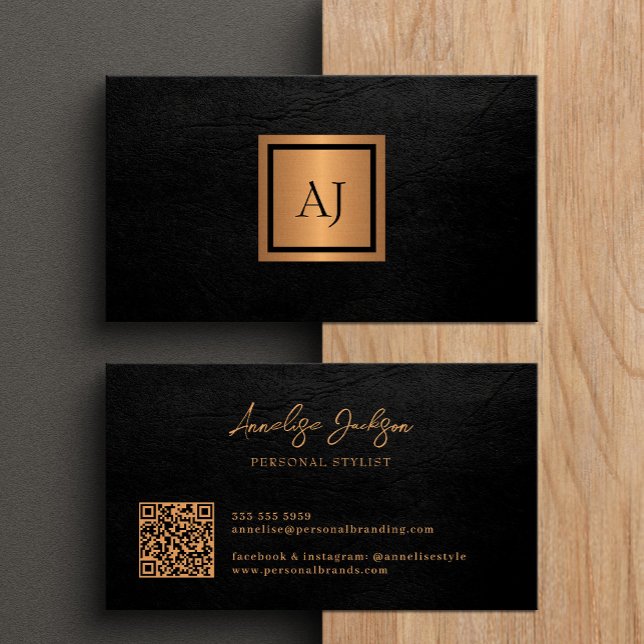 Carte De Visite monogramme moderne unique en gras QR code or noir (Créateur téléchargé)