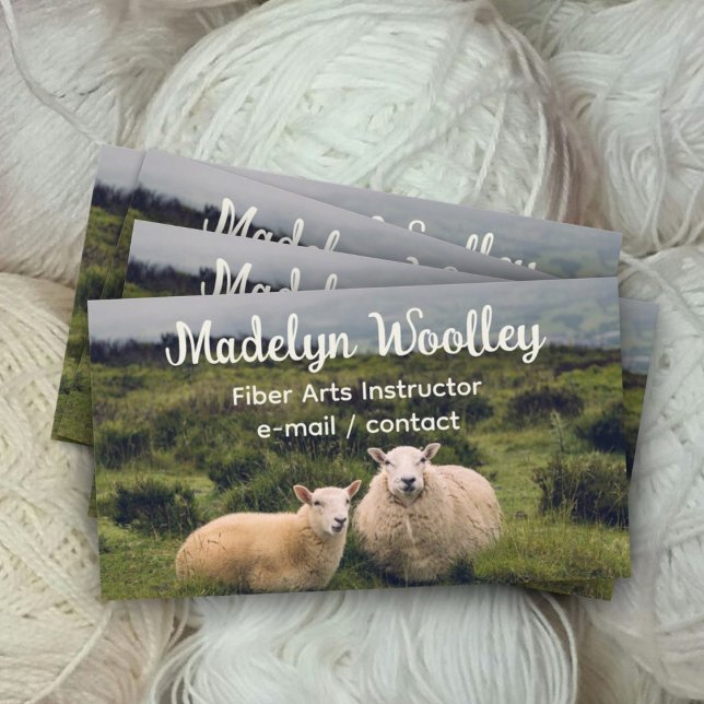 Carte De Visite Mouton dans Field Fiber Arts Tricot de laine Fil (Créateur téléchargé)