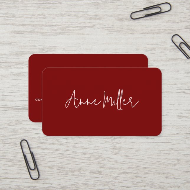 Carte De Visite Nom de calligraphie blanche élégante sur rouge fon (Devant/Arrière en situation)