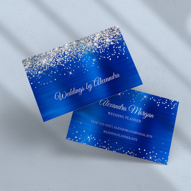 Carte De Visite Parties scintillant argentée brillante Bleu brilla (Sparkly Silver Glitter Bright Blue Satin Foil Business Card)