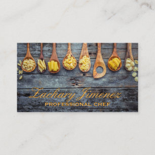 Carte De Visite Pâtes sur cuillères en bois sur table