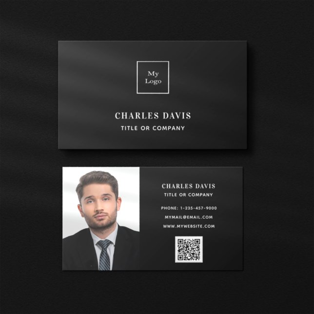 Carte De Visite Photo en noir blanc monogramme logo Qr code (Créateur téléchargé)