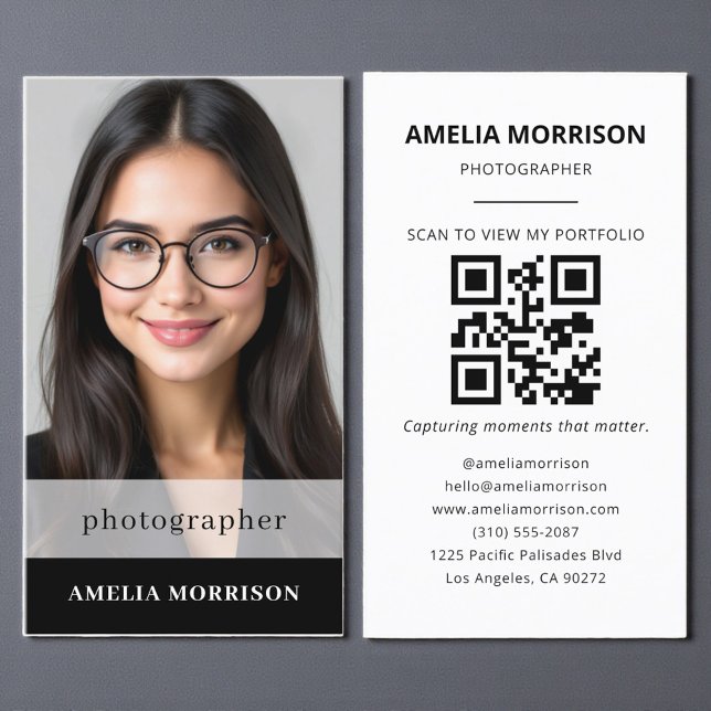 Carte De Visite Photographe noir blanc QR Code photo moderne (Créateur téléchargé)