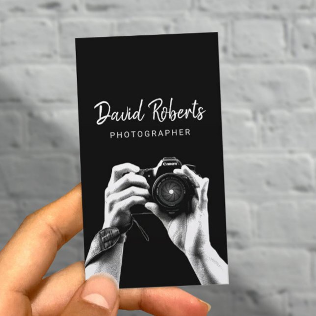 Carte De Visite Photographe tenant la caméra Photographie noire (Créateur téléchargé)