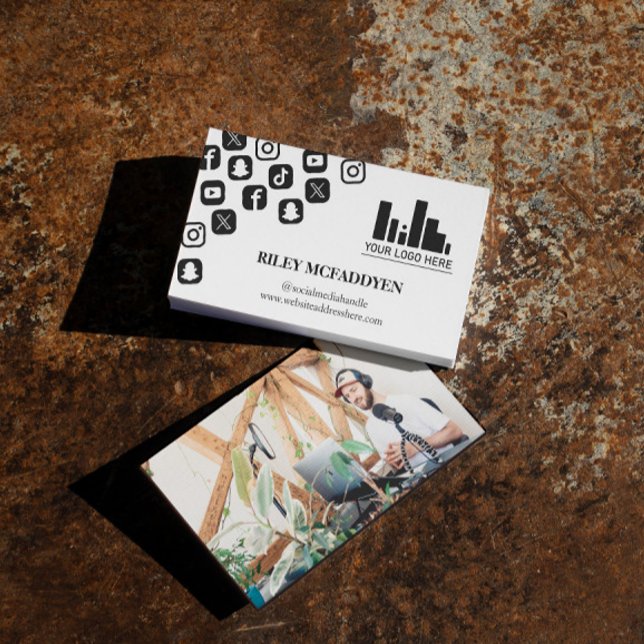 Carte De Visite Podcaster Influenceur du logo des icônes des média (Créateur téléchargé)
