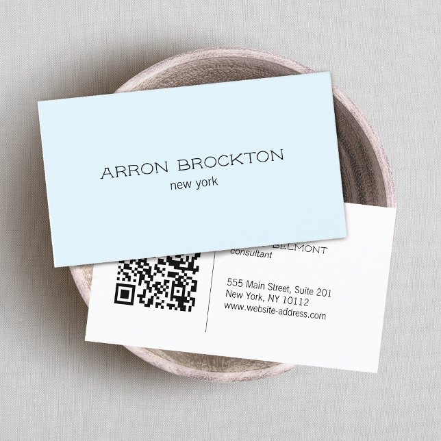 Carte De Visite QR Code Light Blue Modern Professional (Créateur téléchargé)