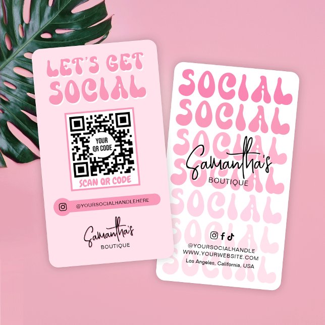 Carte De Visite Retro rose moderne Logo Médias sociaux Code QR (Trendy blush pink QR code social media business cards with retro fonts and modern design)