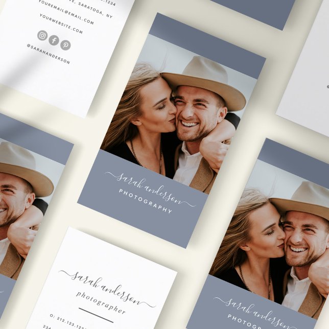 Carte De Visite Script Modern Typography Photographe Dusty Blue (Créateur téléchargé)