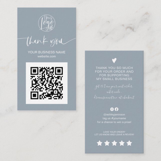 Carte De Visite Script moderne QR code bleu poussiéreux ordre merc (Devant / Derrière)