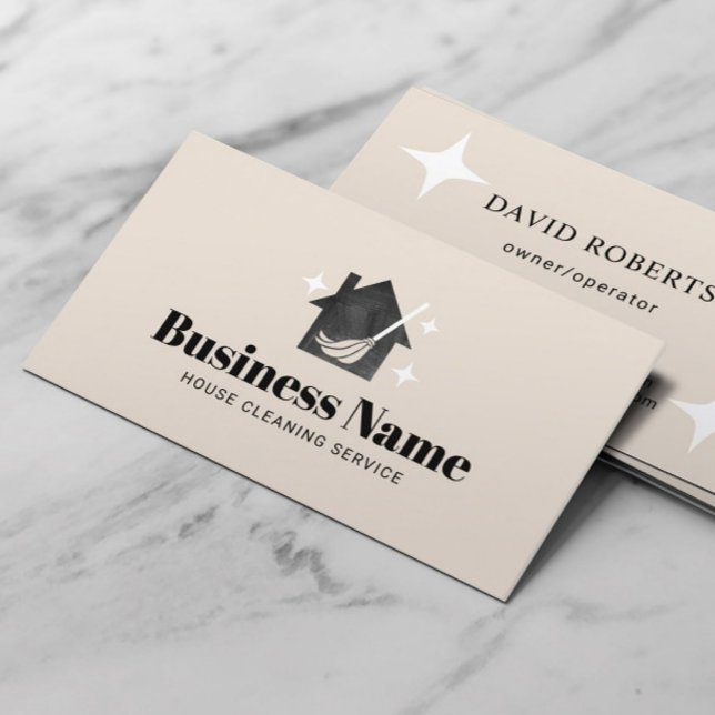 Carte De Visite Service professionnel de nettoyage de maison crème (Créateur téléchargé)
