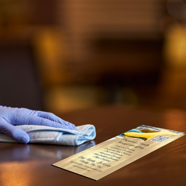 Carte De Visite Services de nettoyage Maison de conservation QRCod (Cleaning Services House Keeping QRCode Photo Gold Business Card)