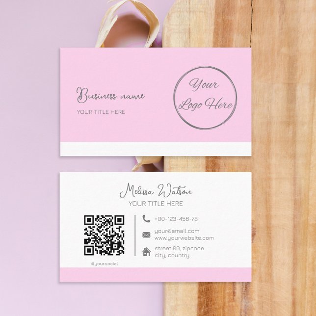 Carte De Visite Simple pastel rose QR code féminin (Créateur téléchargé)