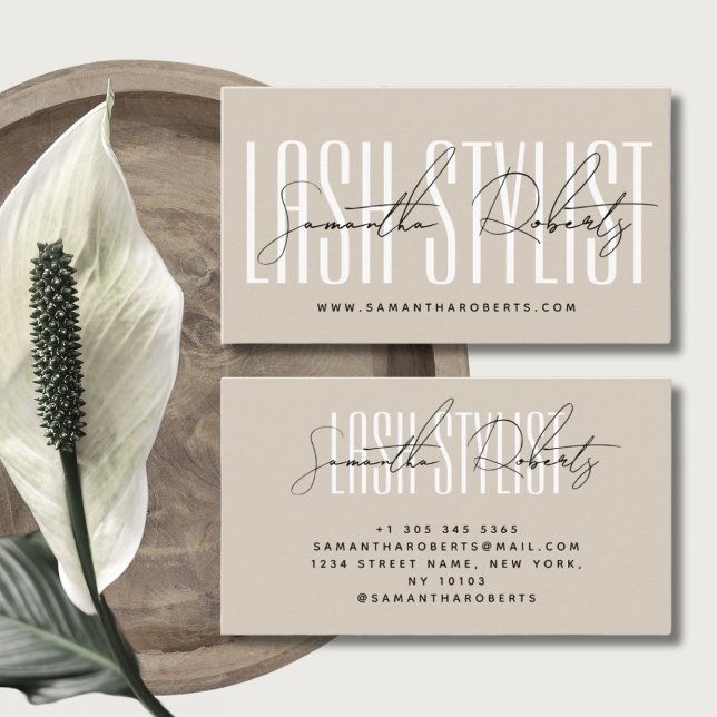 Carte De Visite Stylet Lash script de typographie moderne beige (Créateur téléchargé)