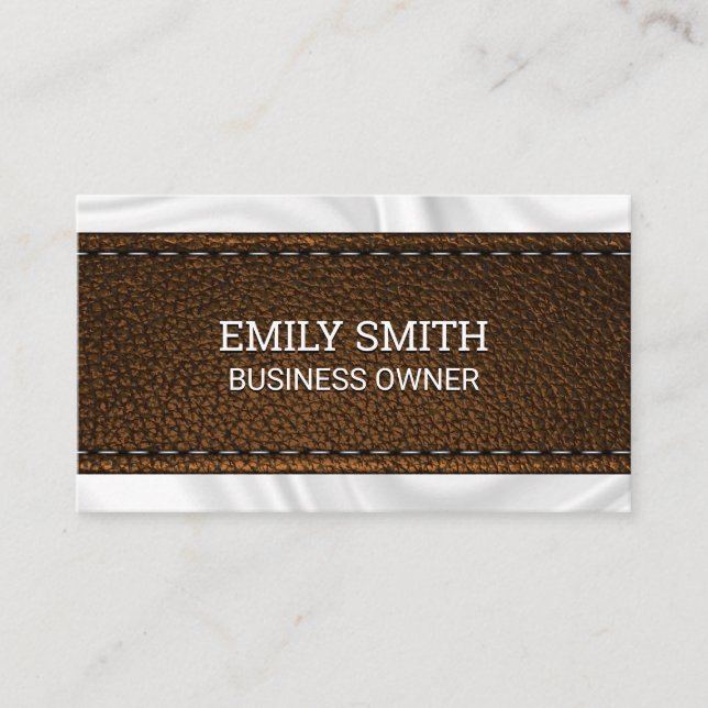 Carte De Visite Texture en Cuir Brown | Draperie de soie (Devant)