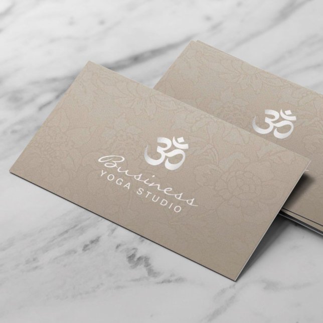 Carte De Visite Yoga Instructor Elegant Crème Floral (Créateur téléchargé)