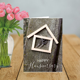Carte de vœux d'anniversaire de maison housiversai