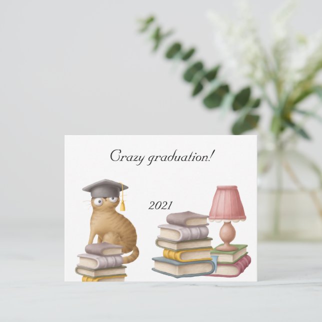 Carte de voeux de fin d'études pour étudiant chat  (Debout devant)