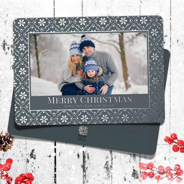 Carte De Vœux En Aluminium Joyeux Noël Snowflake Elegant Silver 1 Photo (Merry Christmas real foil silver snowflakes and navy blue background.)