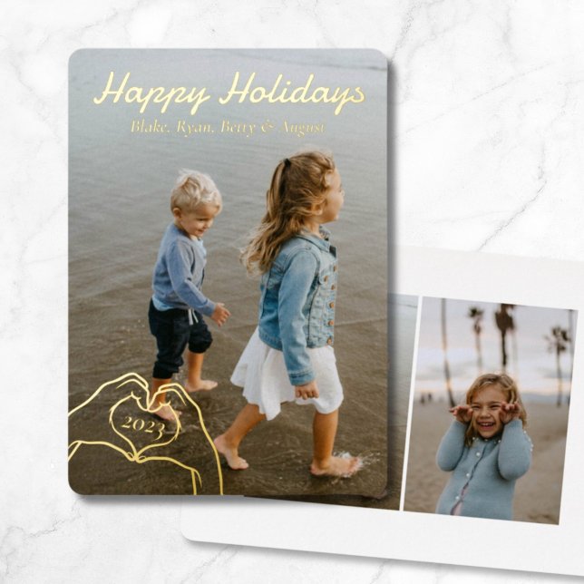 Carte De Vœux En Aluminium Main du coeur Photo de famille personnalisée 3 Or  (Heart Hands Holiday Card 3 Photo Vertical Greeting Card)