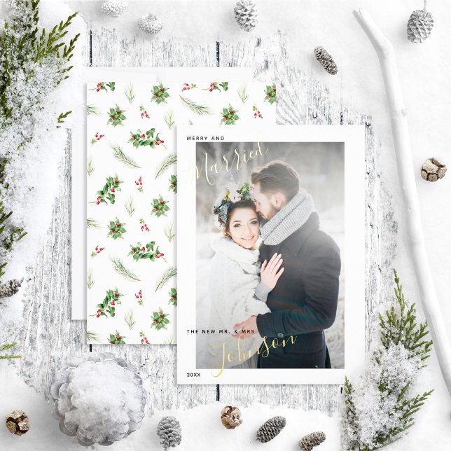 Carte De Vœux En Aluminium Merry & Marié Modern Holly Berry Mariage Photo (Créateur téléchargé)