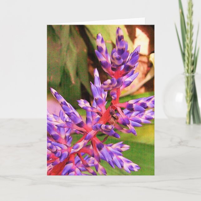 Carte de voeux exotique pourpre d'usine de fleur (Devant)