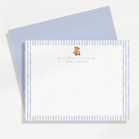Carte de vœux pour la nurserie avec un ours en pel