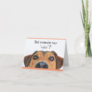 Carte de voeux pour l'anniversaire du chien mignon