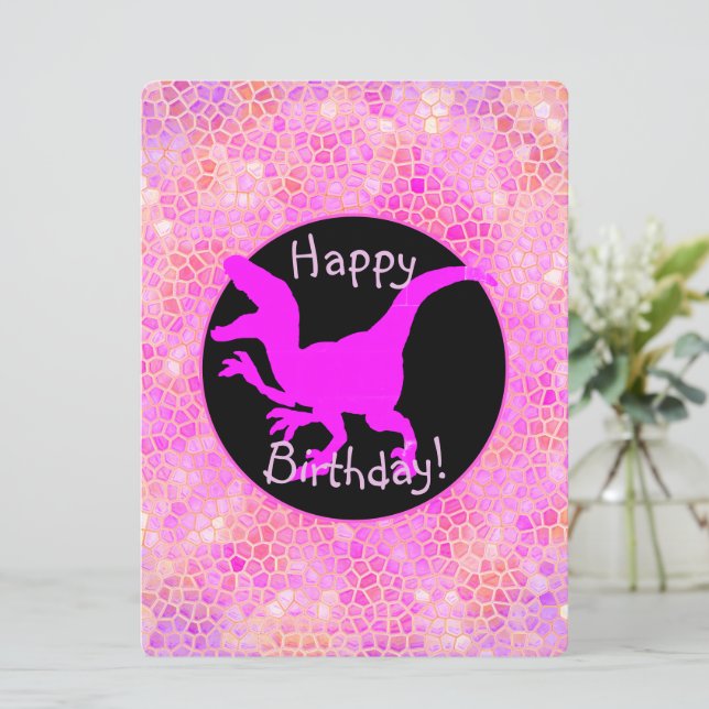 Carte Dinosaure Rose Cachez Un Joyeux Anniversaire ! (Debout devant)