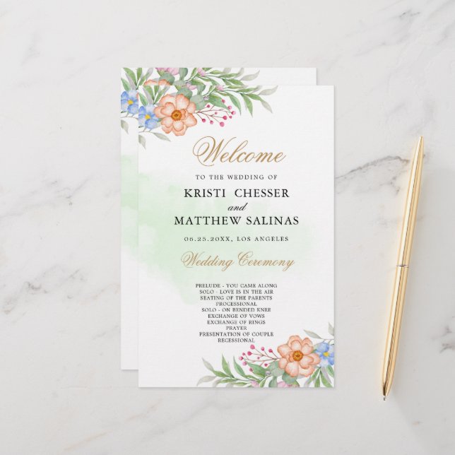 Carte du programme de mariage floral rose Eucalypt (Devant/Arrière en situation)