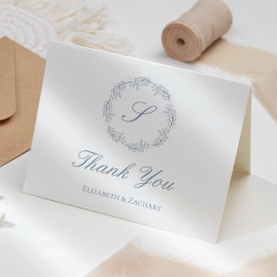 Carte Dusty Blue Monogram Wreath Mariage Merci