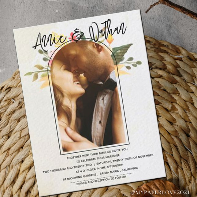 Carte Élégant Arc Floral Script Mariage photo romantique (Créateur téléchargé)