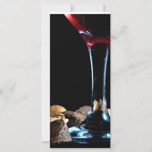 Carte Elégante saison festive avec verre à vin et noix