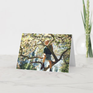 Carte Enfant grimpant dans un arbre