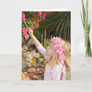 Carte Fée fille peindre une fleur